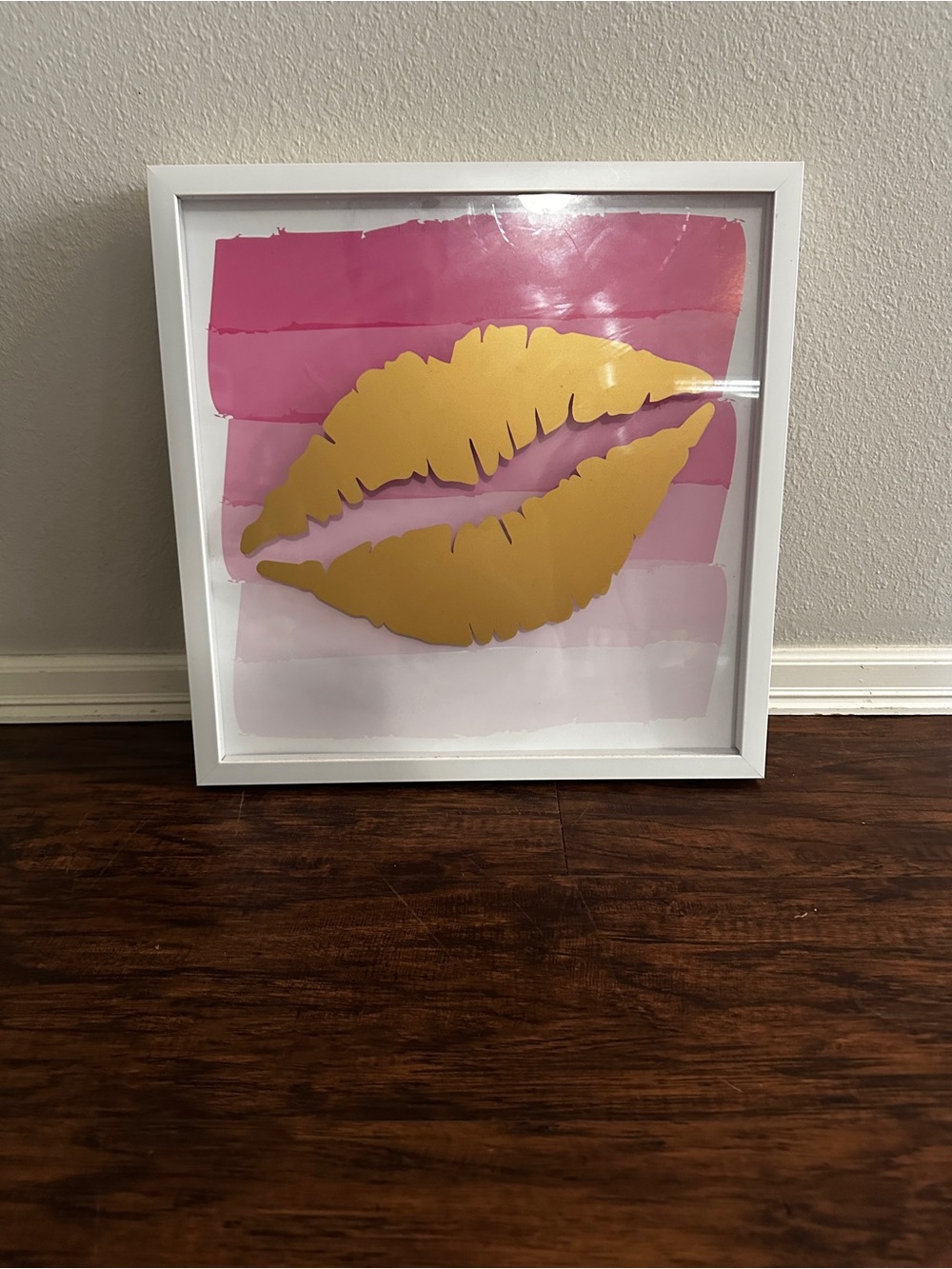 Gold Lip Print Wall Art with Pink Ombre Background